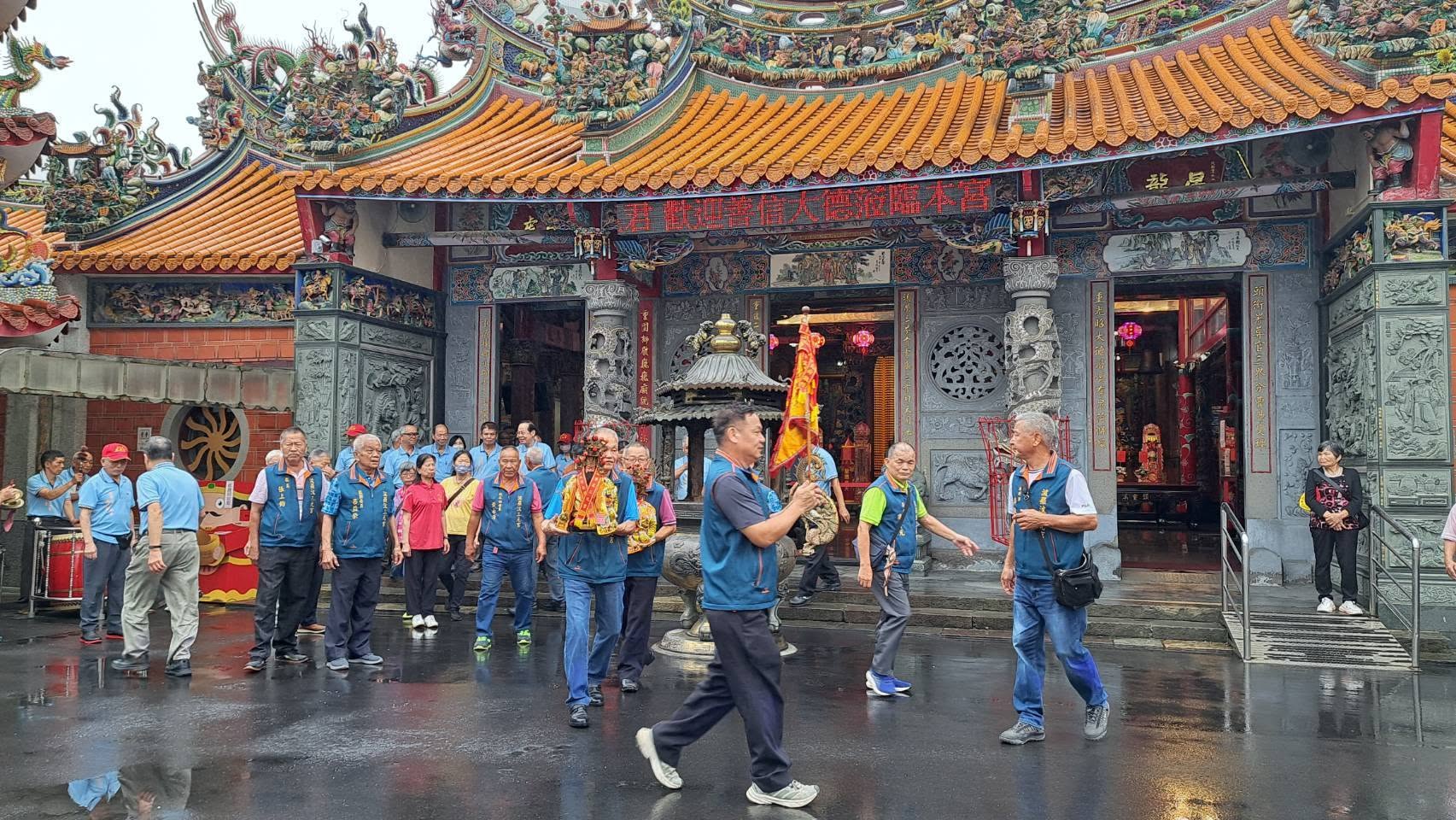 熱烈歡迎湖口波羅汶三元宮主任委員范揚源暨全體委員等團隊蒞臨参香祈福